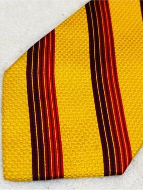 Brand New Stylish Tie By JoS A. Bank